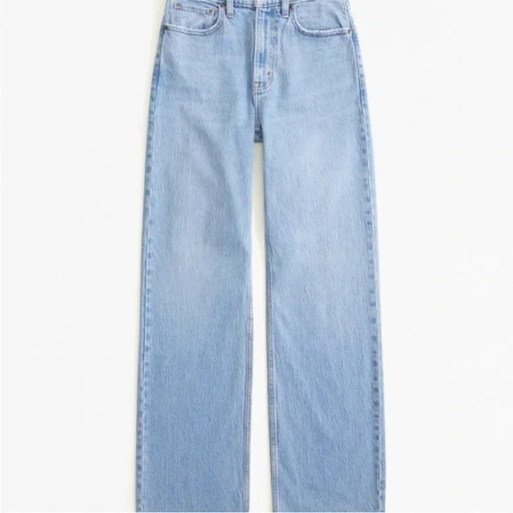 Abercrombie & Fitch 90s High Rise Relaxed‎ Jean in Light Wash - Picture 3 of 7